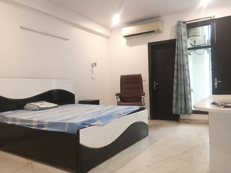 Bedroom, greater kailash i 3 Bedroom 1800 Sq.Ft. Builder Floor In Greater Kailash I Delhi 9764622