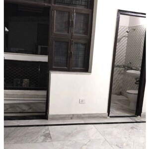 Room in 2 BHK Builder Floor at RWA Residential Society Sector 46, Jharsa – for Rent