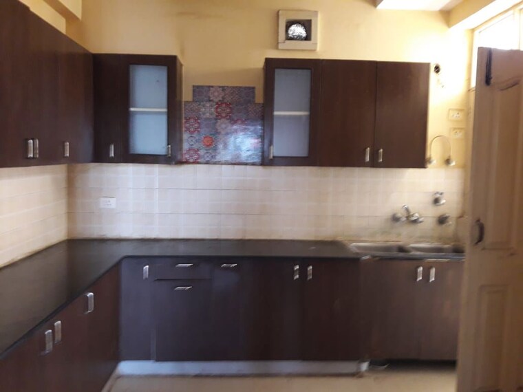 Kitchen, gulmohur-tower 3.5 Bedroom 1500 Sq.Ft. Apartment In Shastri Nagar Ghaziabad 9764628