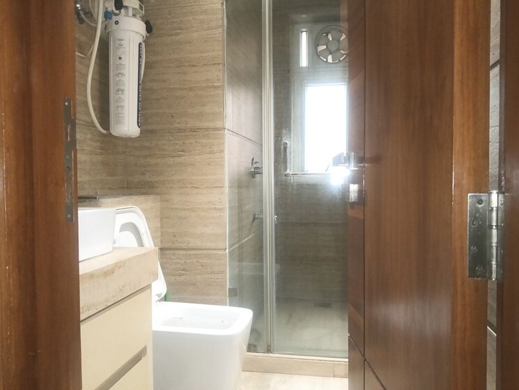 Bathroom, greater kailash i 3 Bedroom 2100 Sq.Ft. Builder Floor In Greater Kailash I Delhi 9764649