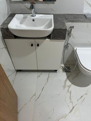 Bathroom in 3 BHK Apartment at M3M Heights, Sector 65 – for Rent