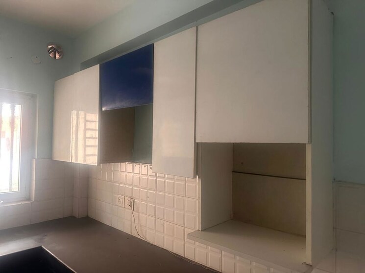 Kitchen, bptp-park-81 3.5 Bedroom 2700 Sq.Ft. Builder Floor In Sector 81 Faridabad 9764632