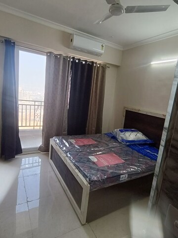 Bedroom in 2 BHK Apartment at Signature Global Prime, Sector 63a – for Rent