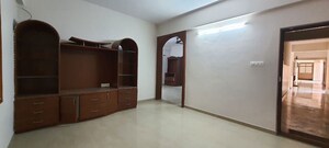 Room in 2 BHK Apartment at Whitefield – for Rent