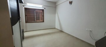 Room in 2 BHK Apartment at Whitefield – for Rent