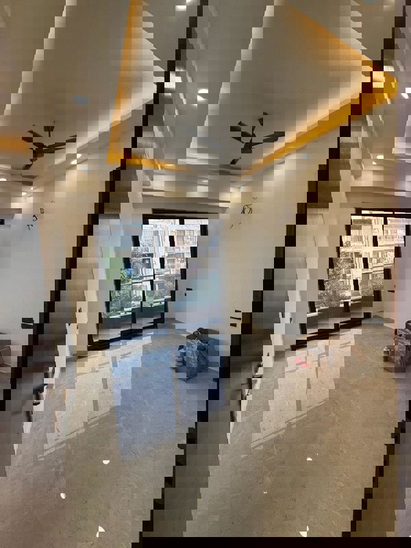 4 BHK + Servant Room 2150 Sq.Ft. Builder Floor in Eros Rosewood City