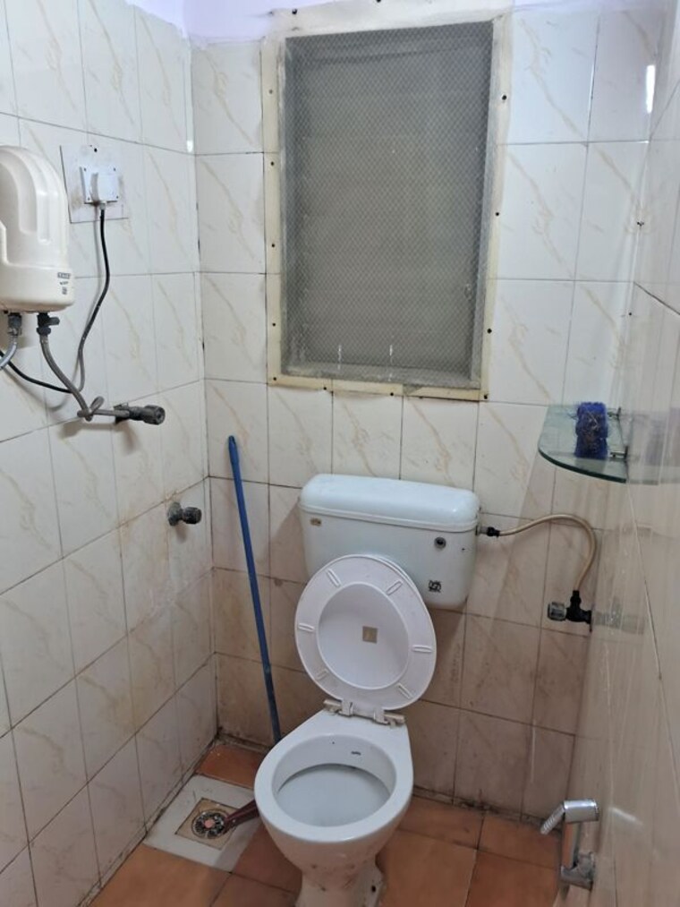 Bathroom, new-jay-palace 2 Bedroom 700 Sq.Ft. Apartment In Yari Road Mumbai 9764733