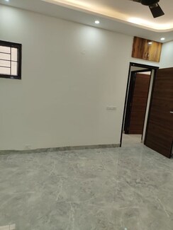 3 BHK + Pooja Room,Extra Room Builder Floor For Sale in Unitech Singleton Floors South City