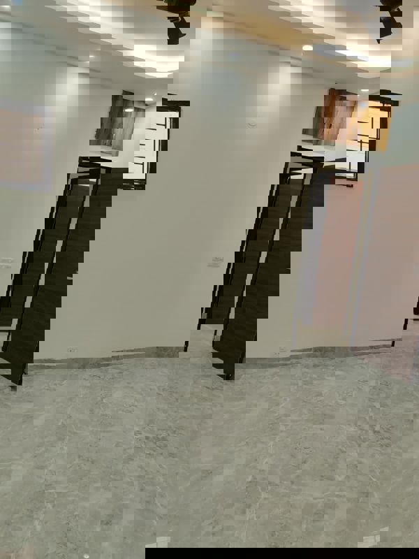 3 BHK + Pooja Room,Extra Room Builder Floor For Sale in Unitech Singleton Floors South City