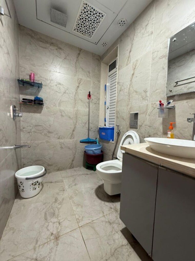 Bathroom, sadguru-complex-i 2 Bedroom 1000 Sq.Ft. Apartment In Goregaon East Mumbai 9738720