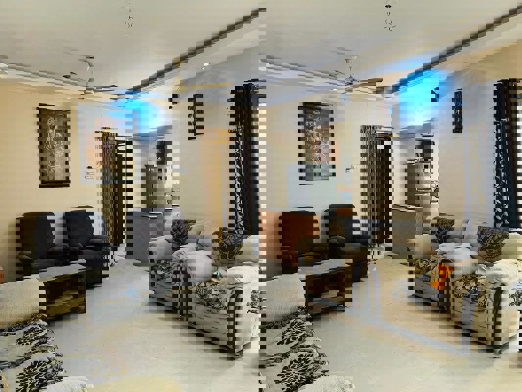 2 BHK + Pooja Room Apartment For Rent in Venkatesh Flora Phase II