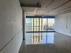  Office Space For Rent in Vastrapur