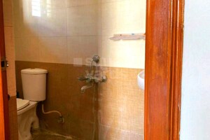 Bathroom in 1.5 BHK Builder Floor at Btm Layout – for Rent