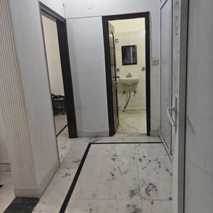 Building Lobby in 1 BHK Builder Floor at RWA Residential Society Sector 46, Jharsa – for Rent