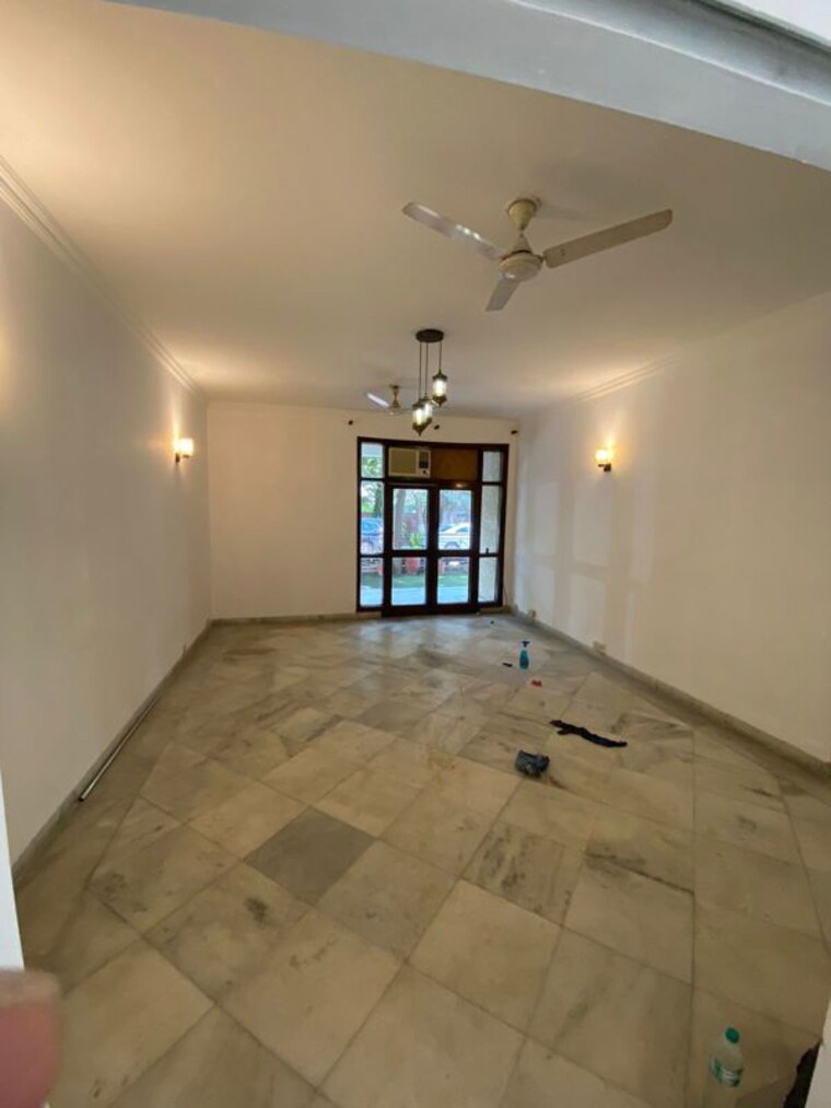 Room, ss-mayfield-gardens 4 Bedroom 2150 Sq.Ft. Villa In Sector 51 Gurgaon 9764970