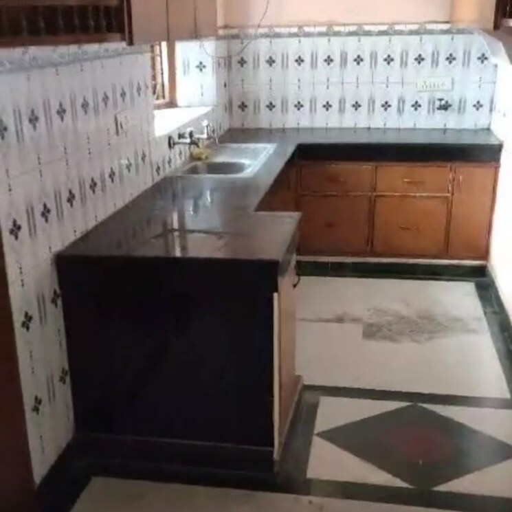 Kitchen, huda-staff-colony 1 Bedroom 160 Sq.Yd. Builder Floor In Durga Colony Gurgaon 9765042