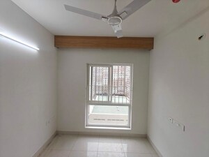 Room in 1.5 BHK Apartment at Brigade El Dorado, Bagaluru – for Rent