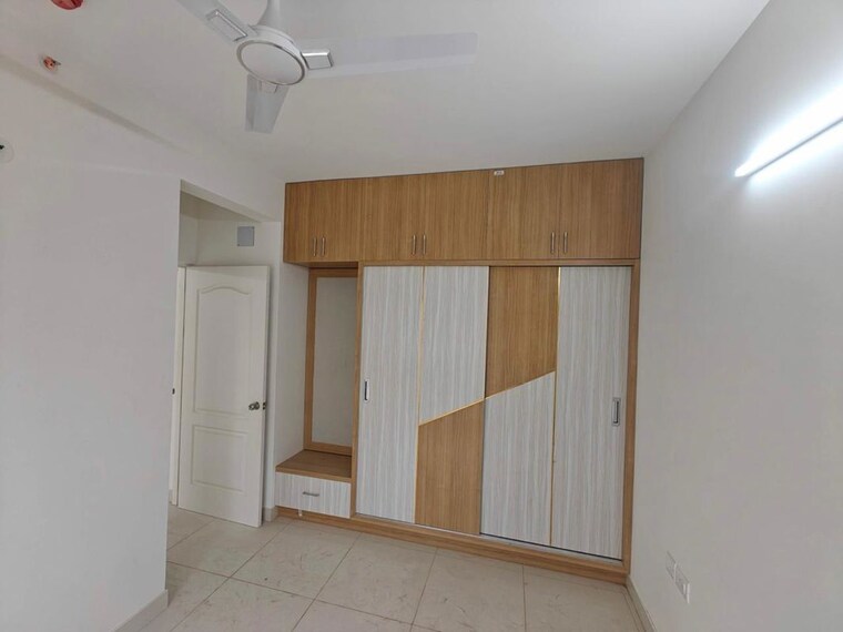 Room, brigade-el-dorado 1.5 Bedroom 640 Sq.Ft. Apartment In Bagaluru Bangalore 9764983