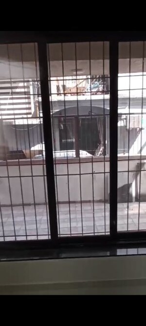 Room in 1 BHK Apartment at Chembur – for Rent