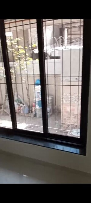 Room in 1 BHK Apartment at Chembur – for Rent