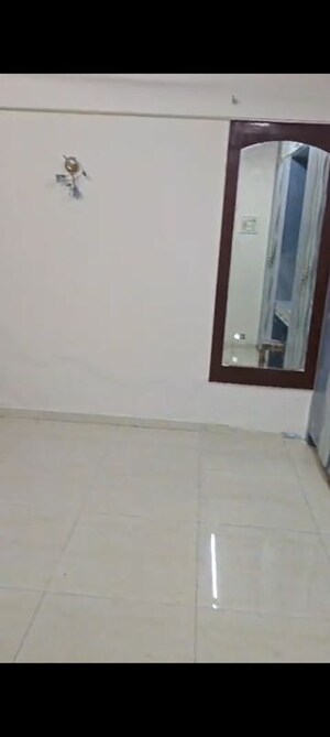 Room in 1 BHK Apartment at Safal Ganga, Chembur – for Rent