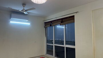 Room in 3 BHK Apartment at Unitech Escape, Rosewood City – for Rent