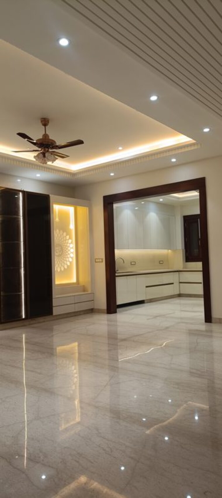 undefined, vivek vihar 4 Bedroom 3000 Sq.Ft. Builder Floor In Vivek Vihar Delhi 9765119