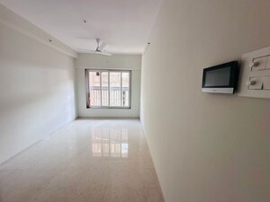 Room in 2 BHK Apartment at Adityaraj Gateway, Ghatkopar East – for Rent
