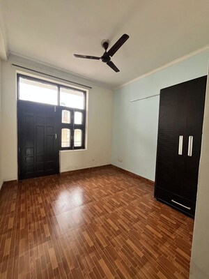 2 BHK Builder Floor For Rent in Sector 31