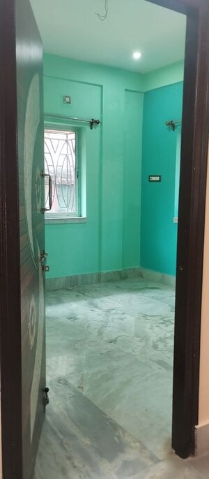 Room in 2 BHK Villa at Kolkatta Gpo – for Rent