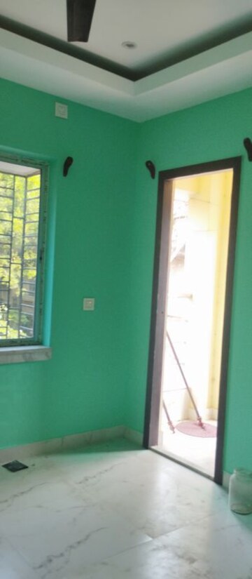 Room in 3 BHK Apartment at Kolkatta Gpo – for Rent