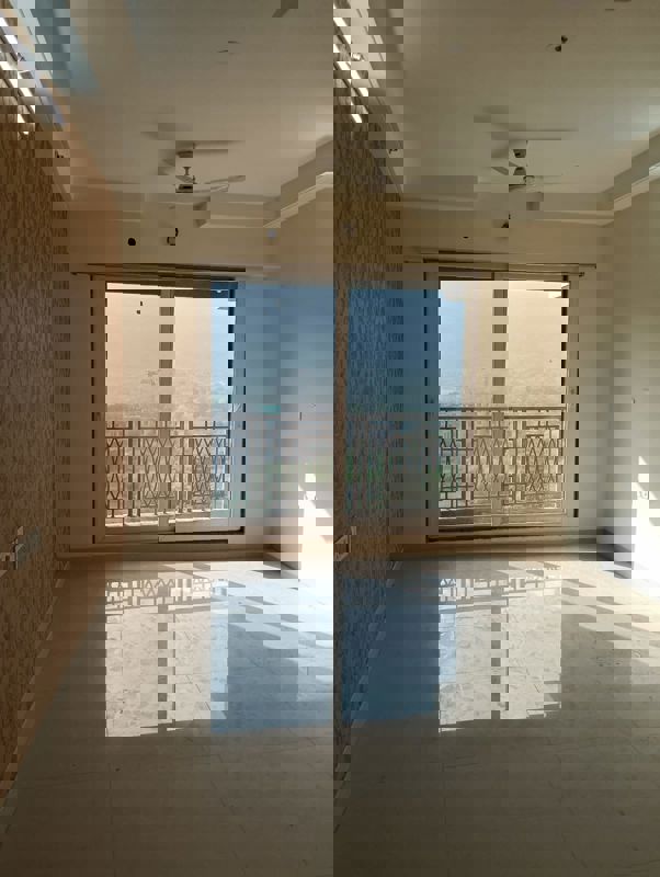 2 BHK + Extra Room Apartment For Rent in Paradise Sai World Empire