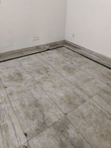 Room in 2 BHK Independent House at Sector 20 – for Rent