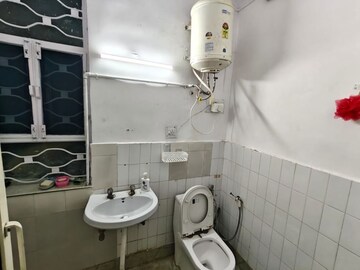 Bathroom in 3 BHK Apartment at Sector 4 – for Rent