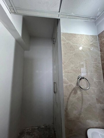 Master Bedroom in 2 BHK Apartment at Gaur City 7th Avenue, Sector 4 Greater Noida – for Rent