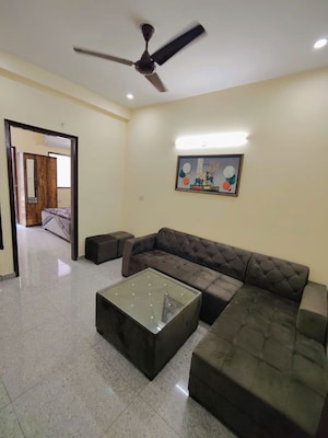 2 BHK Builder Floor For Rent in Sector 46