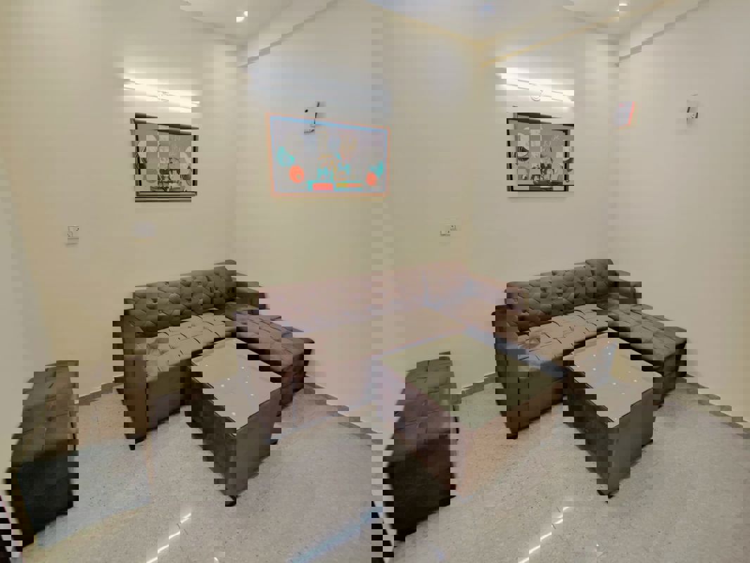 2 BHK Builder Floor For Rent in Sector 45