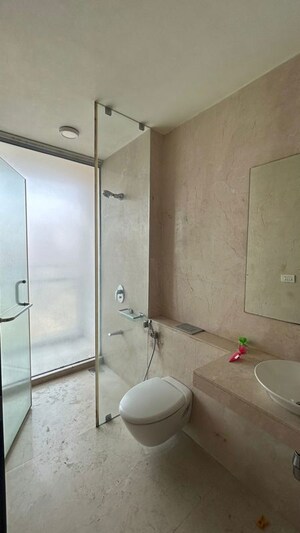 Bathroom in 3 BHK Apartment at Oberoi Exquisite Goregaon, Goregaon East – for Rent