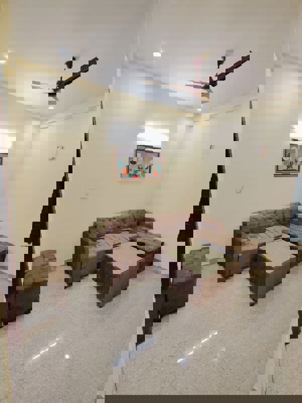 2 BHK Builder Floor For Rent in Sector 51