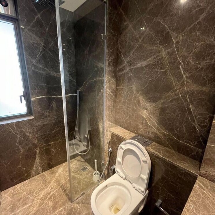 Bathroom, lodha-trump-tower 4 Bedroom 1546 Sq.Ft. Apartment In Kamala Mill Mumbai 9765323