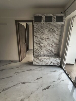 Room in 3.5 BHK Apartment at M3M Soulitude, Sector 89 – for Rent