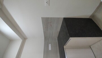 Furnished Amenities in 2 BHK Apartment at Indiabulls One Indiabulls, Pokhran Road No Two – for Rent