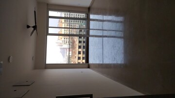 Room in 2 BHK Apartment at Indiabulls One Indiabulls, Pokhran Road No Two – for Rent