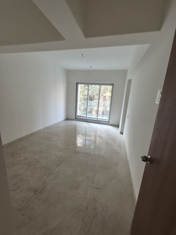 Room in 3 BHK Apartment at Pafilia Sunita Heights, Naupada – for Sale