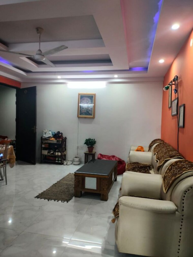 Living Room, sector 30 2 Bedroom 1300 Sq.Ft. Builder Floor In Sector 30 Gurgaon 9765416