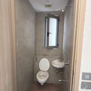 Bathroom in 4 BHK Apartment at Rustomjee Crown, Gokhale Road – for Rent