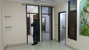 Room in 2 BHK Builder Floor at Vaishali Sector 5 – for Rent