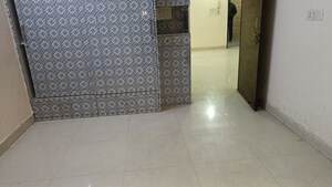 Room in 2 BHK Builder Floor at Vaishali Sector 5 – for Rent