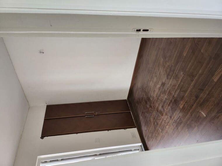 undefined, crown-plaza-mall 5 Bedroom 1000 Sq.Yd. Independent House In Sector 15a Faridabad 9765469