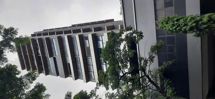 Cover Image, khar west 4 Bedroom 2460 Sq.Ft. Apartment In Khar West Mumbai 9765490